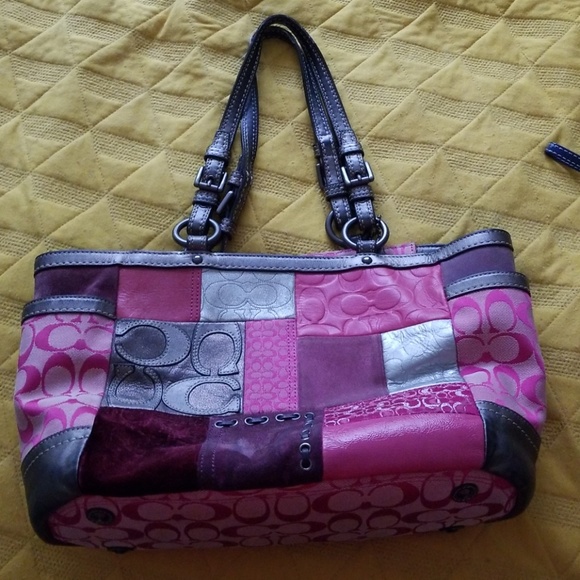 Miscellaneous clothes sizes 18-20 & Coach - Picture 4 of 4